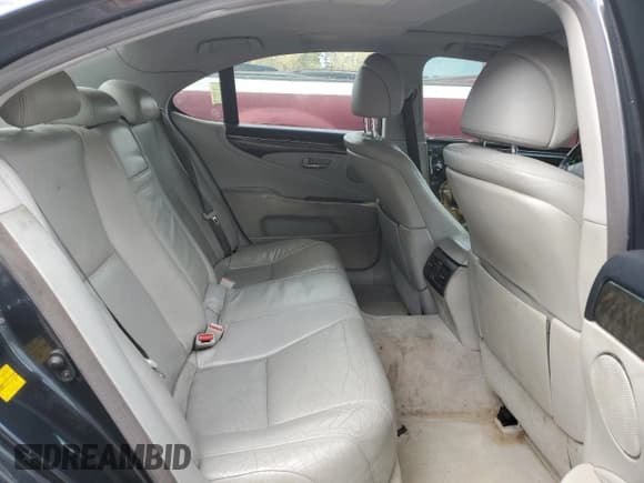 ✅ 2010 Lexus LS 460 • VIN: JTHCL5EF6A5007701 • Lot: 49480475. Wystawiony na Copart z przebiegiem 334 758 mil. Bezpłatny archiwum sprzedaży aukcyjnych z USA i szczegółowy raport historii pojazdu na DreamBid. Zdjęcie 10.