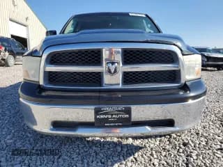 ✅ 2009 Dodge 1500 ST • VIN: 1D3HV18P19S803419 • Lot: 81788174. Wystawiony na Copart z przebiegiem 194 939 mil. Bezpłatny archiwum sprzedaży aukcyjnych z USA i szczegółowy raport historii pojazdu na DreamBid. Zdjęcie 5.
