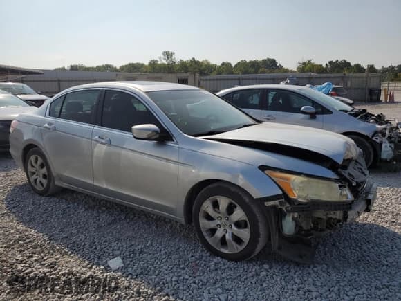 ✅ 2008 Honda Accord EX-L • VIN: 1HGCP25858A113257 • Lot: 68263645. Listed on Copart with 416,397 mi. Free auction sales archive from the USA and detailed vehicle history report at DreamBid. Image 4.