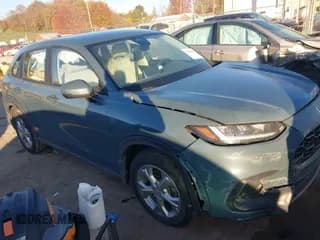 ✅ 2024 Honda HR-V LX • VIN: 3CZRZ2H31RM738675 • Lot: 43543406. Wystawiony na IAAI z przebiegiem 51 912 mil. Bezpłatny archiwum sprzedaży aukcyjnych z USA i szczegółowy raport historii pojazdu na DreamBid. Zdjęcie 1.