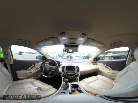 ✅ 2015 Buick LaCrosse • VIN: 1G4GA5G39FF210607 • Lot: 42096669. Wystawiony na IAAI z przebiegiem 82 990 mil. Bezpłatny archiwum sprzedaży aukcyjnych z USA i szczegółowy raport historii pojazdu na DreamBid. Zdjęcie 18.