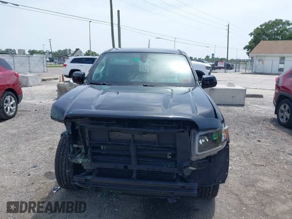 ✅ 2017 GMC Canyon 2WD SLE • VIN: 1GTG5CEN3H1185186 • Лот: 42419912. Опубликован ранее на IAAI с пробегом 69 639 миль. Бесплатный доступ к архиву аукционных продаж из США и подробный отчёт об истории автомобиля на DreamBid. Изображение 13.