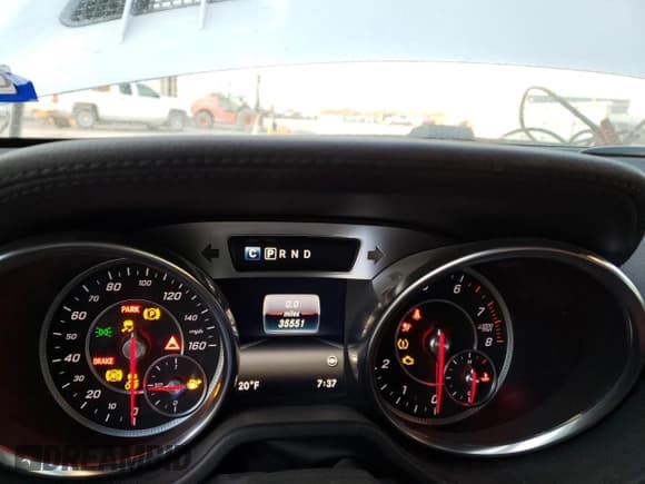 ✅ 2018 Mercedes-Benz SL 550 • VIN: WDDJK7DA9JF052631 • Lot: 38622384. Wystawiony na Copart z przebiegiem 35 551 mil. Bezpłatny archiwum sprzedaży aukcyjnych z USA i szczegółowy raport historii pojazdu na DreamBid. Zdjęcie 9.