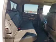 ✅ 2021 Chevrolet Silverado 1500 LT Trail Boss • VIN: 1GCPYFEL8MZ315384 • Lot: 71369185. Wystawiony na Copart z przebiegiem 110 053 mil. Bezpłatny archiwum sprzedaży aukcyjnych z USA i szczegółowy raport historii pojazdu na DreamBid. Zdjęcie 10.