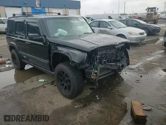 ✅ 2008 Jeep Commander Sport • VIN: 1J8HG48NX8C155860 • Lot: 81499224. Wystawiony na Copart z przebiegiem 171 379 mil. Bezpłatny archiwum sprzedaży aukcyjnych z USA i szczegółowy raport historii pojazdu na DreamBid. Zdjęcie 12.