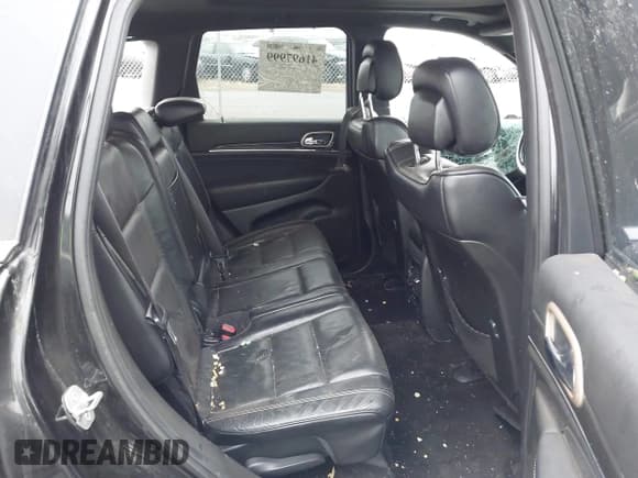 ✅ 2015 Jeep Grand Cherokee Overland • VIN: 1C4RJFCG3FC665854 • Lot: 41697999. Listed on IAAI with 206,618 mi. Free auction sales archive from the USA and detailed vehicle history report at DreamBid. Image 8.