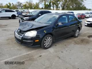 ✅ 2009 Volkswagen Jetta S • VIN: 3VWJM71K79M163429 • Lot: 85490985. Wystawiony na Copart z przebiegiem 171 160 mil. Bezpłatny archiwum sprzedaży aukcyjnych z USA i szczegółowy raport historii pojazdu na DreamBid. Zdjęcie 1.