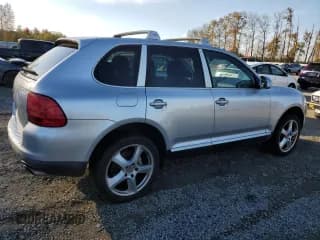 ✅ 2004 Porsche Cayenne S • VIN: WP1AB29P54LA66833 • Lot: 75906464. Wystawiony na Copart z przebiegiem 170 189 mil. Bezpłatny archiwum sprzedaży aukcyjnych z USA i szczegółowy raport historii pojazdu na DreamBid. Zdjęcie 3.