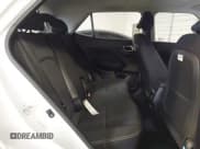 ✅ 2024 Hyundai Venue SEL • VIN: KMHRC8A3XRU332065 • Lot: 41328678. Wystawiony na IAAI z przebiegiem 3 787 mil. Bezpłatny archiwum sprzedaży aukcyjnych z USA i szczegółowy raport historii pojazdu na DreamBid. Zdjęcie 8.