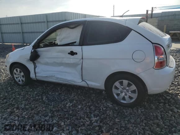 ✅ 2008 Hyundai Accent GS • VIN: KMHCM36C38U058172 • Лот: 63912715. Опубликован ранее на Copart с пробегом 60 314 миль. Бесплатный доступ к архиву аукционных продаж из США и подробный отчёт об истории автомобиля на DreamBid. Изображение 2.