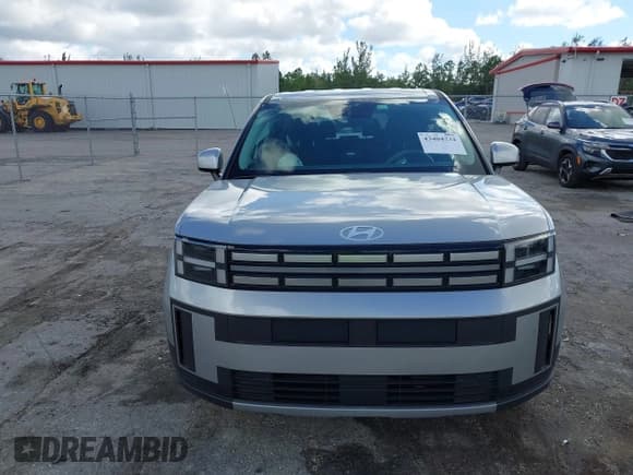 ✅ 2024 Hyundai Santa Fe SE • VIN: 5NMP14GL2RH038880 • Lot: 43404734. Wystawiony na IAAI z przebiegiem 18 561 mil. Bezpłatny archiwum sprzedaży aukcyjnych z USA i szczegółowy raport historii pojazdu na DreamBid. Zdjęcie 12.