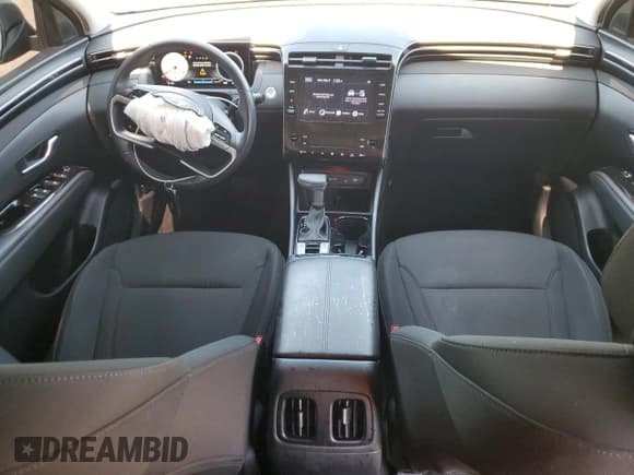 ✅ 2022 Hyundai Tucson SEL • VIN: 5NMJFCAE8NH064678 • Lot: 72090925. Listed on Copart with 61,748 mi. Free auction sales archive from the USA and detailed vehicle history report at DreamBid. Image 8.