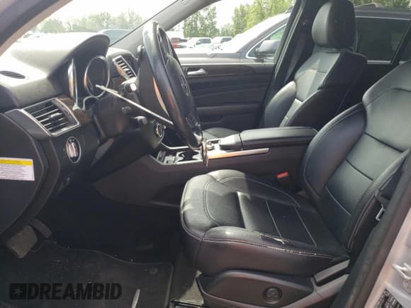 ✅ 2013 Mercedes-Benz M 350 • VIN: 4JGDA5HB3DA172519 • Лот: 67248105. Опубликован ранее на Copart с пробегом 83 316 миль. Бесплатный доступ к архиву аукционных продаж из США и подробный отчёт об истории автомобиля на DreamBid. Изображение 7.