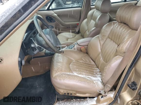 ✅ 1998 Pontiac Bonneville SE • VIN: 1G2HX52K9WH224800 • Lot: 44012635. Listed on Copart with 219,766 mi. Free auction sales archive from the USA and detailed vehicle history report at DreamBid. Image 7.