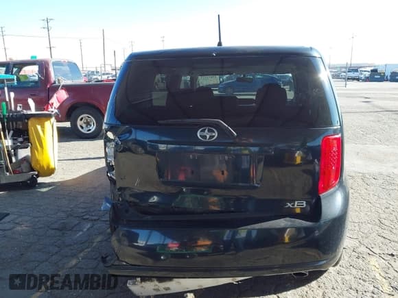 ✅ 2009 Scion xB • VIN: JTLKE50E891085278 • Lot: 43811727. Listed on IAAI with 114,160 mi. Free auction sales archive from the USA and detailed vehicle history report at DreamBid. Image 16.