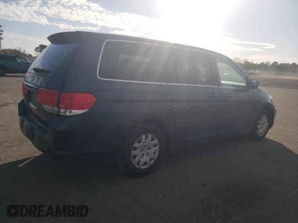 ✅ 2010 Honda Odyssey LX • VIN: 5FNRL3H22AB100304 • Lot: 90677955. Wystawiony na Copart z przebiegiem 161 051 mil. Bezpłatny archiwum sprzedaży aukcyjnych z USA i szczegółowy raport historii pojazdu na DreamBid. Zdjęcie 3.