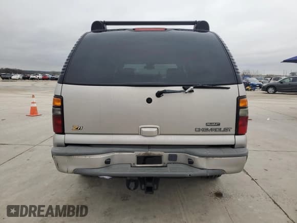 ✅ 2004 Chevrolet Suburban Z71 • VIN: 3GNFK16Z04G153177 • Лот: 44893795. Опубликован ранее на Copart с пробегом 222 092 миль. Бесплатный доступ к архиву аукционных продаж из США и подробный отчёт об истории автомобиля на DreamBid. Изображение 6.