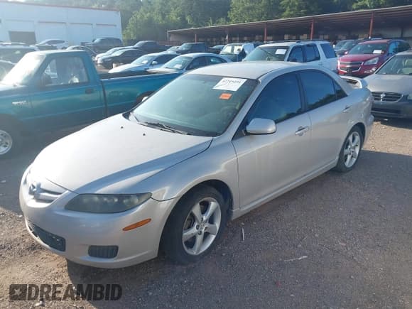 ✅ 2007 Mazda 6 i Sport VE • VIN: 1YVHP80C075M35146 • Лот: 42719231. Опубликован ранее на IAAI с пробегом 201 599 миль. Бесплатный доступ к архиву аукционных продаж из США и подробный отчёт об истории автомобиля на DreamBid. Изображение 2.