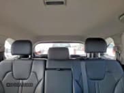 ✅ 2024 Kia Sorento S • VIN: 5XYRL4JC3RG296525 • Лот: 68358235. Опубликован ранее на Copart с пробегом 10 006 миль. Бесплатный доступ к архиву аукционных продаж из США и подробный отчёт об истории автомобиля на DreamBid. Изображение 10.