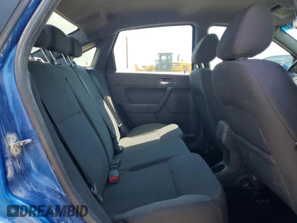 ✅ 2011 Ford Focus SES • VIN: 1FAHP3GN2BW114539 • Лот: 61915925. Опубликован ранее на Copart с пробегом 200 674 миль. Бесплатный доступ к архиву аукционных продаж из США и подробный отчёт об истории автомобиля на DreamBid. Изображение 10.