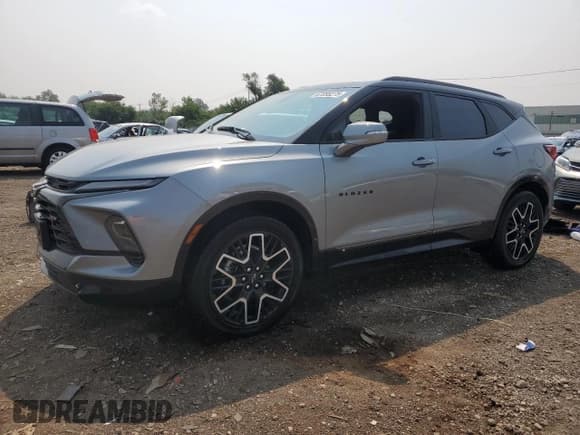 ✅ 2025 Chevrolet Blazer RS • VIN: 3GNKBKRS4SS101693 • Lot: 67095275. Listed on Copart with 9,392 mi. Free auction sales archive from the USA and detailed vehicle history report at DreamBid. Image 1.