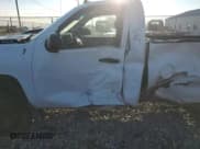 ✅ 2007 Chevrolet Silverado 2500HD Work Truck • VIN: 1GCHC24K67E539771 • Lot: 71622395. Wystawiony na Copart z przebiegiem 160 011 mil. Bezpłatny archiwum sprzedaży aukcyjnych z USA i szczegółowy raport historii pojazdu na DreamBid. Zdjęcie 7.