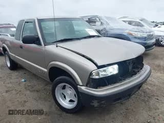 ✅ 2000 Chevrolet S-10 LS • VIN: 1GCCS1943Y8149888 • Лот: 41956794. Опубликован ранее на IAAI с пробегом 200 292 миль. Бесплатный доступ к архиву аукционных продаж из США и подробный отчёт об истории автомобиля на DreamBid. Изображение 1.
