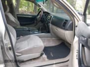 ✅ 2003 Toyota 4Runner SR5 • VIN: JTEZT14R630012649 • Lot: 42143702. Listed on IAAI with 301,942 mi. Free auction sales archive from the USA and detailed vehicle history report at DreamBid. Image 5.