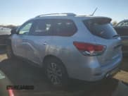 ✅ 2013 Nissan Pathfinder SV • VIN: 5N1AR2MM5DC654575 • Lot: 82517115. Listed on Copart with 170,898 mi. Free auction sales archive from the USA and detailed vehicle history report at DreamBid. Image 2.