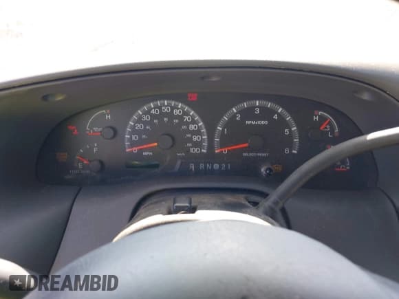 ✅ 2001 Ford F-150 XLT • VIN: 1FTRW08L41KE44198 • Lot: 42962711. Wystawiony na IAAI z przebiegiem Nie podano. Bezpłatny archiwum sprzedaży aukcyjnych z USA i szczegółowy raport historii pojazdu na DreamBid. Zdjęcie 7.