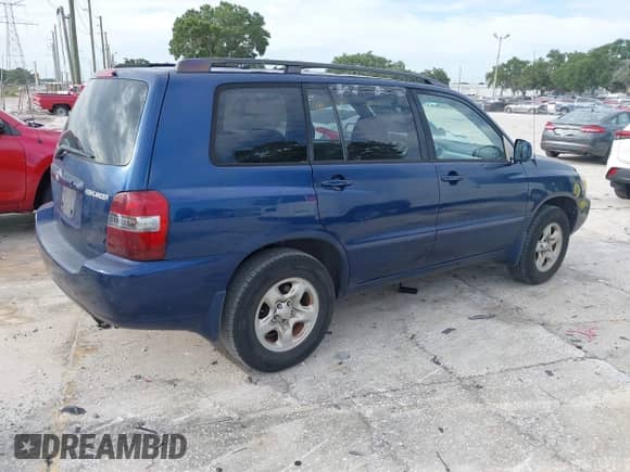 2006 Toyota Highlander z VIN JTEGD21A960147203, wystawiony jako IAAI lot #42781846 z przebiegiem 224 326 mil mil oraz . Historia ofert i sprzedaży dostępna na DreamBid. Obrazek 4.