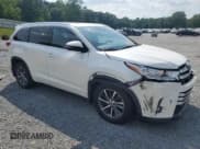 ✅ 2017 Toyota Highlander XLE • VIN: 5TDJZRFH6HS362094 • Lot: 55086425. Listed on Copart with 77,078 mi. Free auction sales archive from the USA and detailed vehicle history report at DreamBid. Image 4.