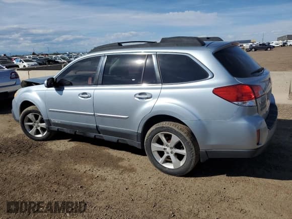 ✅ 2013 Subaru Outback Premium • VIN: 4S4BRCGCXD3280767 • Lot: 83841675. Listed on Copart with 164,595 mi. Free auction sales archive from the USA and detailed vehicle history report at DreamBid. Image 2.