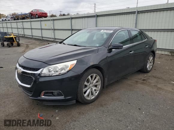 ✅ 2015 Chevrolet Malibu LTZ • VIN: 1G11F5SL1FF106382 • Lot: 90700305. Listed on Copart with 124,413 mi. Free auction sales archive from the USA and detailed vehicle history report at DreamBid. Image 1.