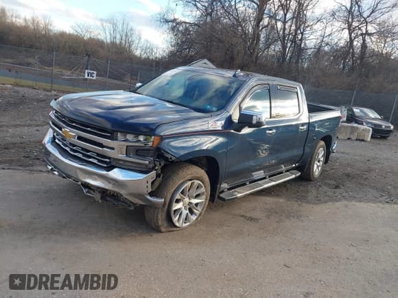 ✅ 2019 Chevrolet Silverado 1500 LTZ • VIN: 3GCUYGED4KG159973 • Lot: 41210958. Wystawiony na IAAI z przebiegiem 32 046 mil. Bezpłatny archiwum sprzedaży aukcyjnych z USA i szczegółowy raport historii pojazdu na DreamBid. Zdjęcie 19.