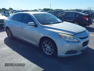 2016 Chevrolet Malibu LT with VIN 1G11C5SA3GF117392, listed as a IAAI auction lot 43329273 with 211,453 mi miles and . Bid and sale history available at DreamBid. Image 1.