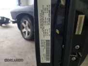 ✅ 2010 Dodge Challenger SE • VIN: 2B3CJ4DV1AH103448 • Lot: 85185074. Wystawiony na Copart z przebiegiem 202 250 mil. Bezpłatny archiwum sprzedaży aukcyjnych z USA i szczegółowy raport historii pojazdu na DreamBid. Zdjęcie 14.