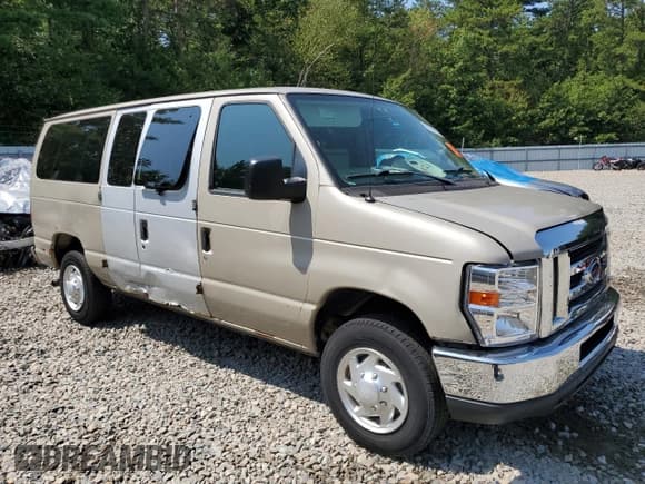 ✅ 2011 Ford Econoline Passenger XL • VIN: 1FBNE3BL8BDB03621 • Lot: 68352295. Listed on Copart with Not provided. Free auction sales archive from the USA and detailed vehicle history report at DreamBid. Image 4.