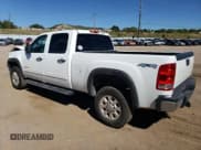 ✅ 2013 GMC Sierra 2500HD SLE • VIN: 1GT120C81DF146510 • Lot: 73189024. Listed on Copart with 253,698 mi. Free auction sales archive from the USA and detailed vehicle history report at DreamBid. Image 2.
