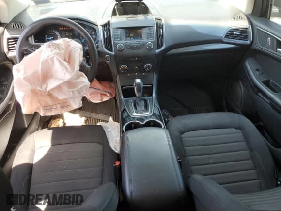 ✅ 2018 Ford Edge SE • VIN: 2FMPK3G94JBC55146 • Lot: 69981075. Wystawiony na Copart z przebiegiem 116 480 mil. Bezpłatny archiwum sprzedaży aukcyjnych z USA i szczegółowy raport historii pojazdu na DreamBid. Zdjęcie 8.