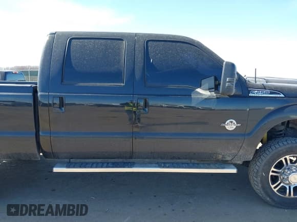 ✅ 2011 Ford F-250 XL • VIN: 1FT7W2BT4BEA13601 • Lot: 38906704. Listed on IAAI with 232,092 mi. Free auction sales archive from the USA and detailed vehicle history report at DreamBid. Image 13.