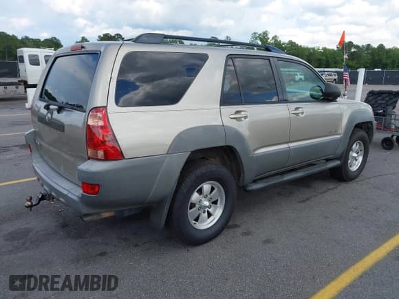 ✅ 2003 Toyota 4Runner SR5 • VIN: JTEBT14R830006630 • Lot: 42278681. Wystawiony na IAAI z przebiegiem 403 015 mil. Bezpłatny archiwum sprzedaży aukcyjnych z USA i szczegółowy raport historii pojazdu na DreamBid. Zdjęcie 4.