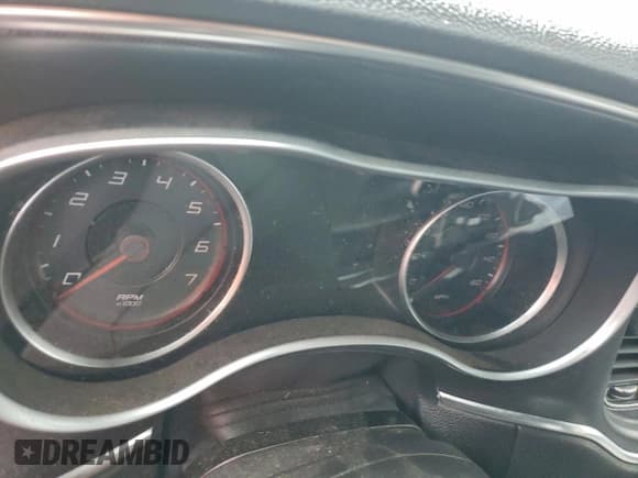 ✅ 2016 Dodge Charger R/T • VIN: 2C3CDXCT7GH285628 • Lot: 94900175. Wystawiony na Copart z przebiegiem Nie podano. Bezpłatny archiwum sprzedaży aukcyjnych z USA i szczegółowy raport historii pojazdu na DreamBid. Zdjęcie 9.