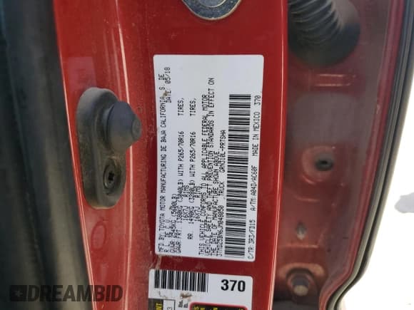 ✅ 2018 Toyota Tacoma TRD Off Road • VIN: 3TMDZ5BN6JM048050 • Lot: 85717605. Listed on Copart with 115,626 mi. Free auction sales archive from the USA and detailed vehicle history report at DreamBid. Image 12.