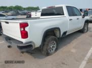 ✅ 2022 Chevrolet Silverado 2500HD Work Truck • VIN: 1GC2YLE78NF332510 • Lot: 42390090. Wystawiony na IAAI z przebiegiem 110 672 mil. Bezpłatny archiwum sprzedaży aukcyjnych z USA i szczegółowy raport historii pojazdu na DreamBid. Zdjęcie 4.