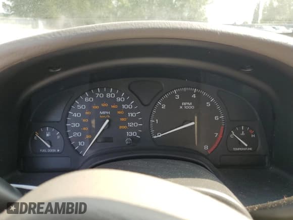 ✅ 2001 Saturn LW • VIN: 1G8JU82F21Y503583 • Лот: 65959144. Опубликован ранее на Copart с пробегом Не указан. Бесплатный доступ к архиву аукционных продаж из США и подробный отчёт об истории автомобиля на DreamBid. Изображение 9.