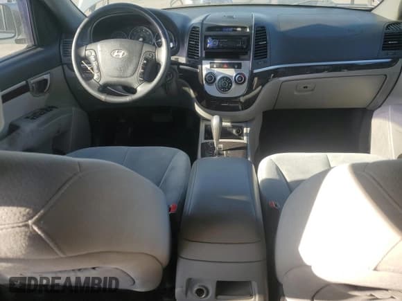 ✅ 2008 Hyundai Santa Fe SE • VIN: 5NMSH73E18H192588 • Lot: 85430145. Listed on Copart with 172,305 mi. Free auction sales archive from the USA and detailed vehicle history report at DreamBid. Image 8.