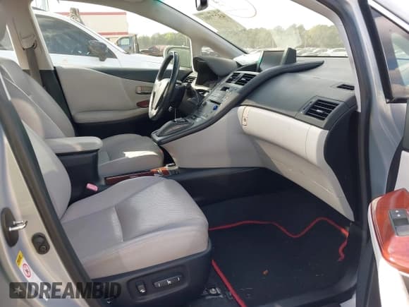 ✅ 2010 Lexus HS 250h Premium • VIN: JTHBB1BA9A2011274 • Lot: 43277001. Listed on IAAI with 140,313 mi. Free auction sales archive from the USA and detailed vehicle history report at DreamBid. Image 5.