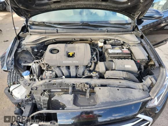 ✅ 2018 Hyundai Elantra SE • VIN: 5NPD74LF5JH329687 • Лот: 90101615. Опубликован ранее на Copart с пробегом 81 186 миль. Бесплатный доступ к архиву аукционных продаж из США и подробный отчёт об истории автомобиля на DreamBid. Изображение 11.