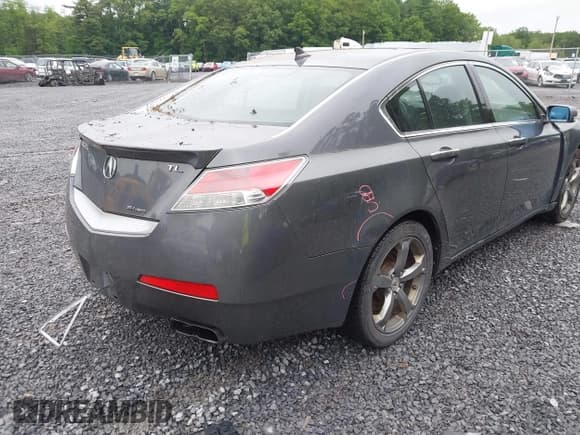 ✅ 2010 Acura TL Technology • VIN: 19UUA9F53AA008127 • Lot: 42512102. Listed on IAAI with 153,864 mi. Free auction sales archive from the USA and detailed vehicle history report at DreamBid. Image 4.